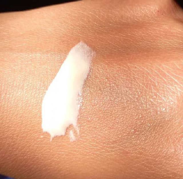 Biotique Bio Sandalwood Sunscreen Lotion SPF 50+ review photo by janhavi