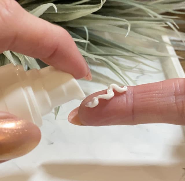 Yes to Avocado Fragrance-Free Daily Eye Cream review photo by JojoK