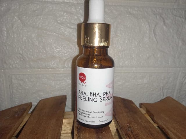 Pipiqiu AHA BHA PHA Peeling Serum review photo by zhaa