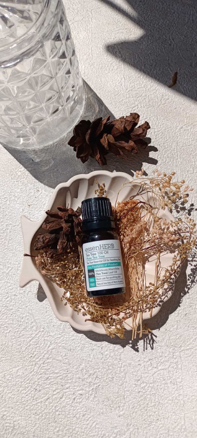 essenHERB Tea Tree 100 Oil review photo by tawtaw88