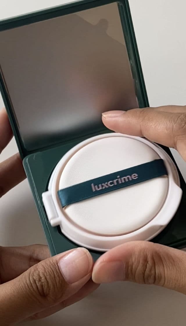 Luxcrime 2nd Skin Luminous Cushion SPF 25 review photo by Chaerish