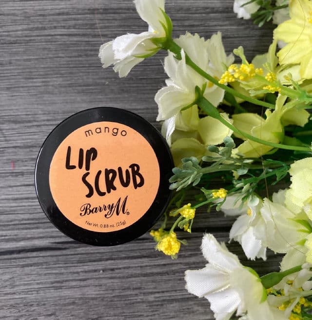 Barry M Lip Scrub in Mango review photo by Skincareandfood