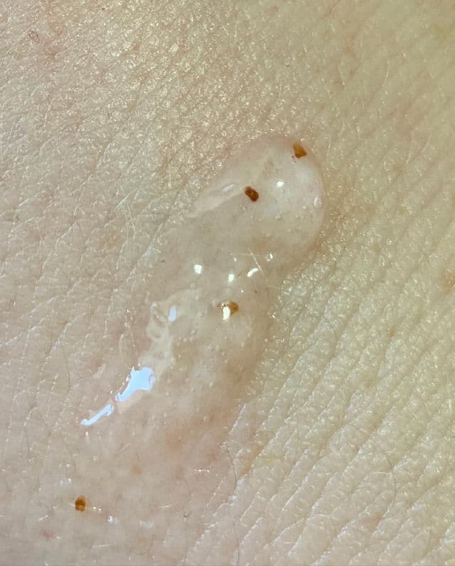 Avant Skincare Velvet Perfecting Rose Sugar Lip Scrub review photo by Skincareandfood