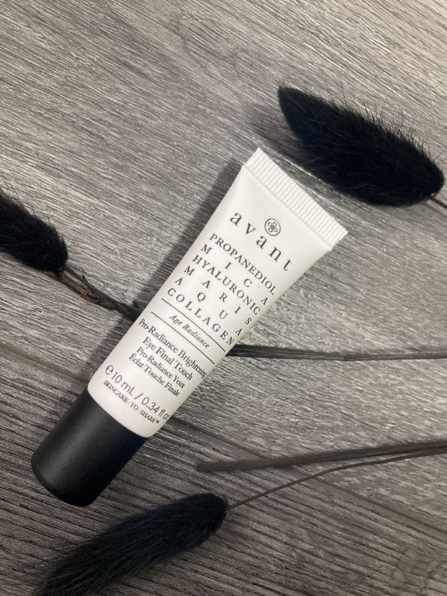 Avant Skincare Pro-Radiance Brightening Eye Final Touch review photo by Skincareandfood