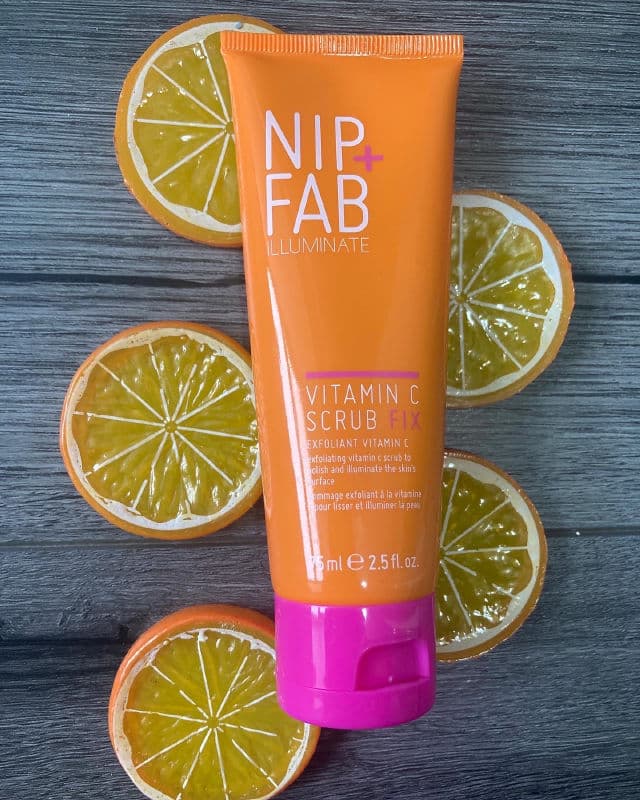 Nip + Fab Illuminate Vitamin C Scrub  review photo by Skincareandfood