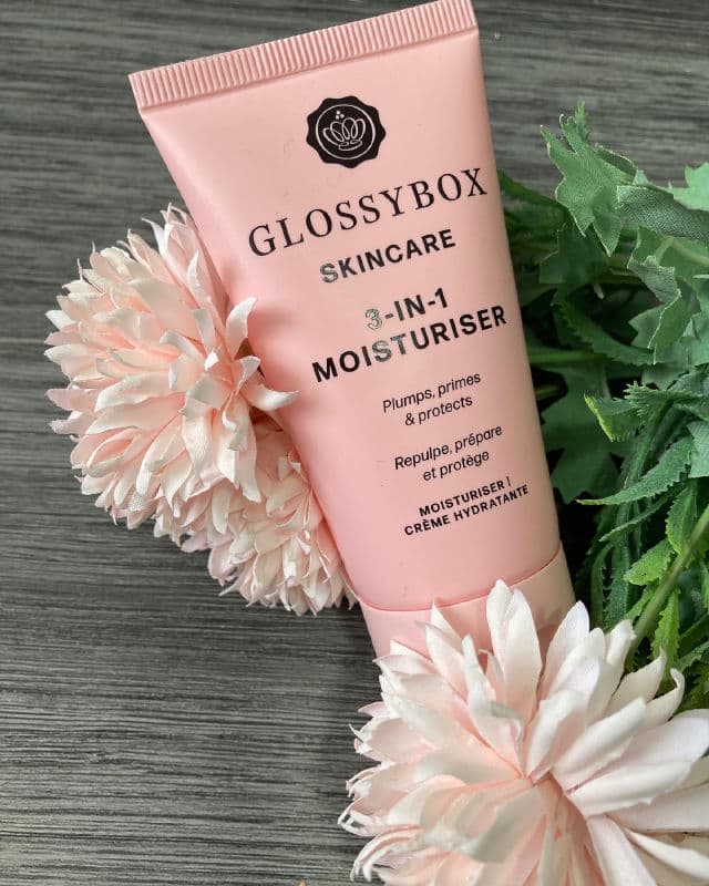Glossybox 3-in-1 Moisturiser review photo by Skincareandfood