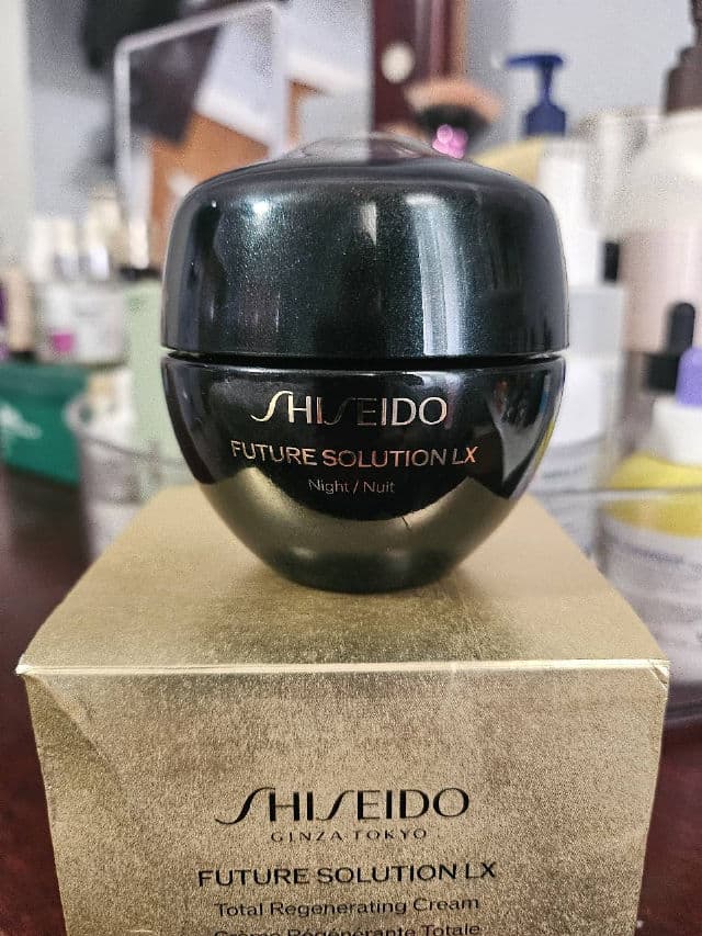 Shiseido Future Solution LX Total Regenerating Cream Night review photo by Milian