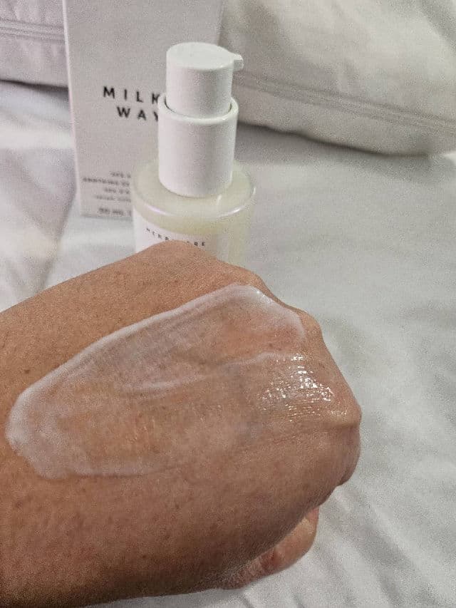 Herbivore Botanicals Milky Way 10% AHA + Oat Soothing Exfoliating Serum review photo by Milian