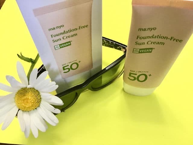 manyo Foundation-Free Sun Cream SPF50+ PA++++ review photo by remedyforbeauty