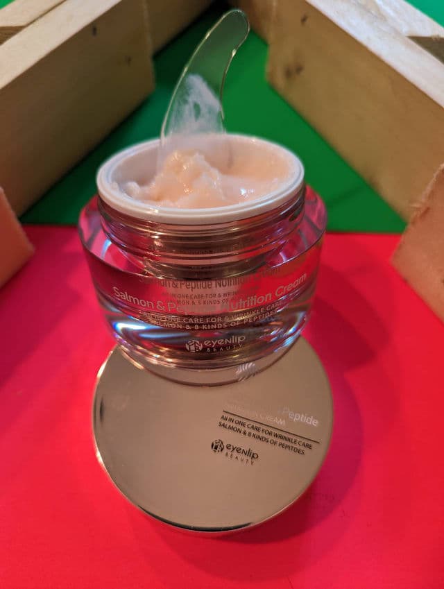 EYENLIP Salmon & Peptide Nutrition Cream review photo by remedyforbeauty