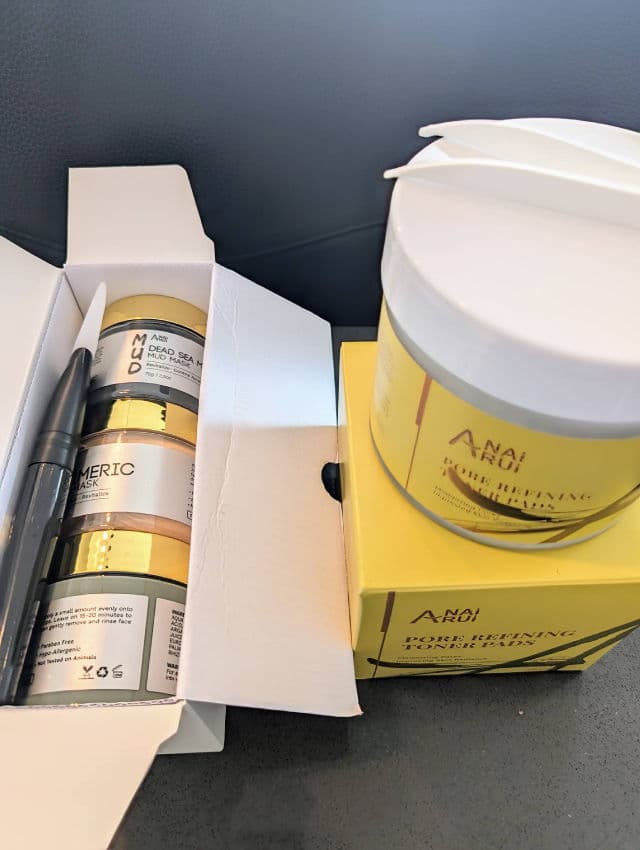 ANAIRUI Skin Care Green Tea Clay Mask	 review photo by remedyforbeauty