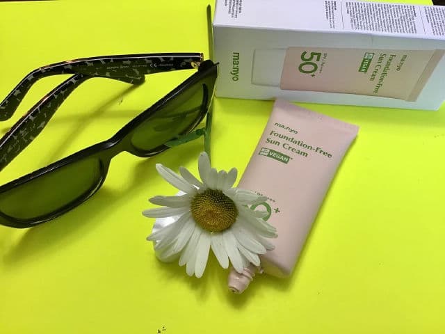 manyo Foundation-Free Sun Cream SPF50+ PA++++ review photo by remedyforbeauty