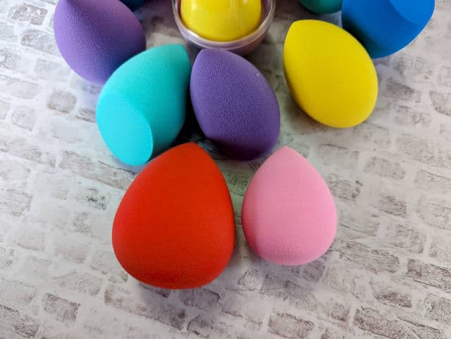 Facemade Multi Color Makeup Sponges review photo by remedyforbeauty