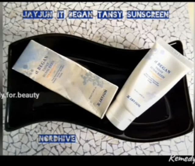 Jayjun It Began Tansy Sunscreen SPF50+ PA++++ review photo by remedyforbeauty