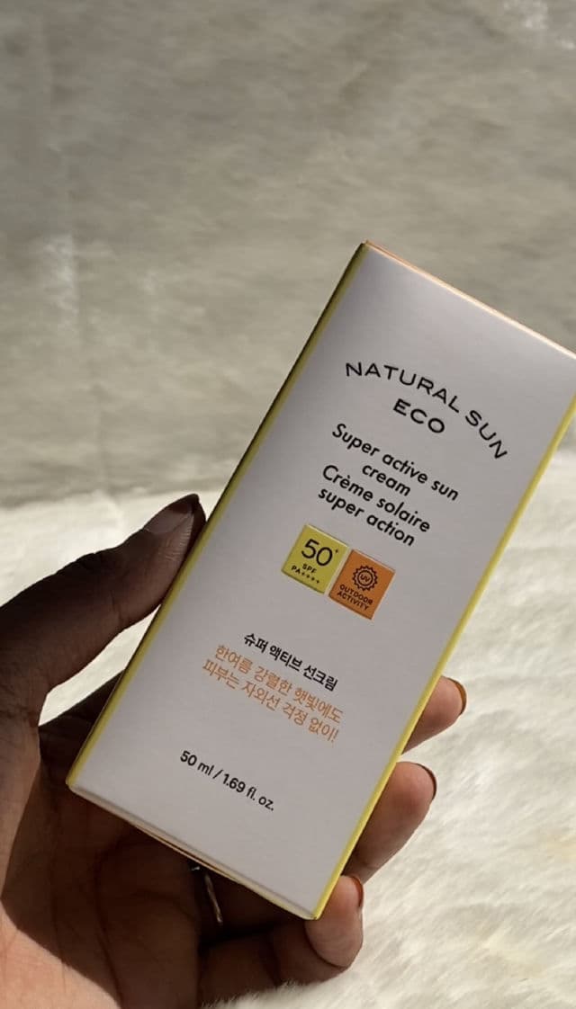 THE FACE SHOP Natural Sun Eco Super Active Sun Cream SPF 50+ PA++++ review photo by BEAUTYENZO