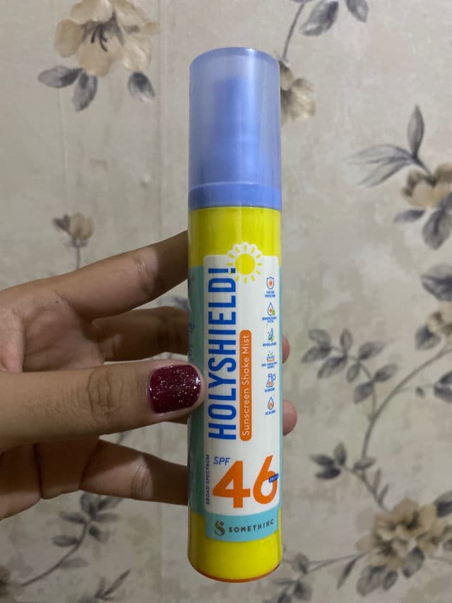 Somethinc Holyshield! Sunscreen Shake Mist SPF 50+ PA++++ review photo by tribuanartd