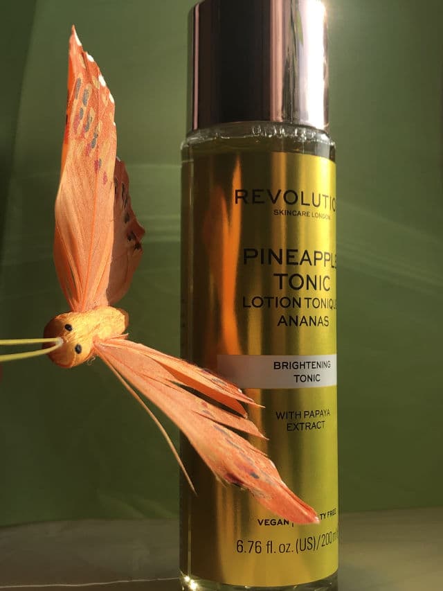 Revolution Beauty Brightening Pineapple Tonic review photo by BlondieRS