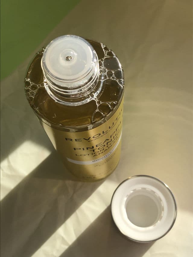Revolution Beauty Brightening Pineapple Tonic review photo by BlondieRS