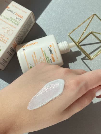 Seventeen Cosmetics Daily Fluid SPF30 review photo by BlondieRS