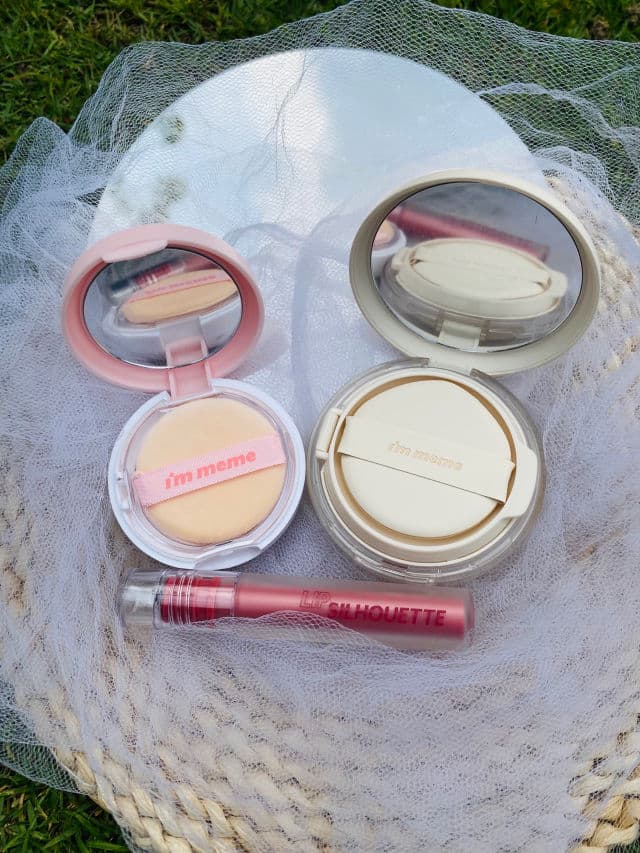 I'M MEME Pink Blur Tone-Up Pact review photo by Nuryn