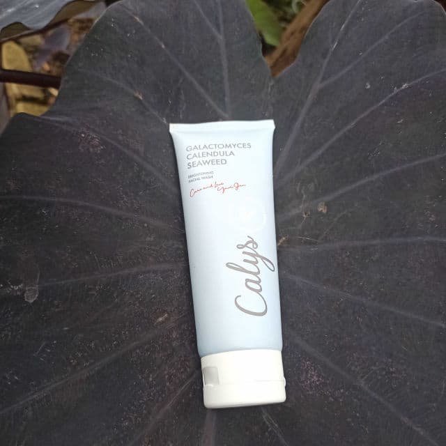 Calys Brightening Facial Wash review photo by wulandzil