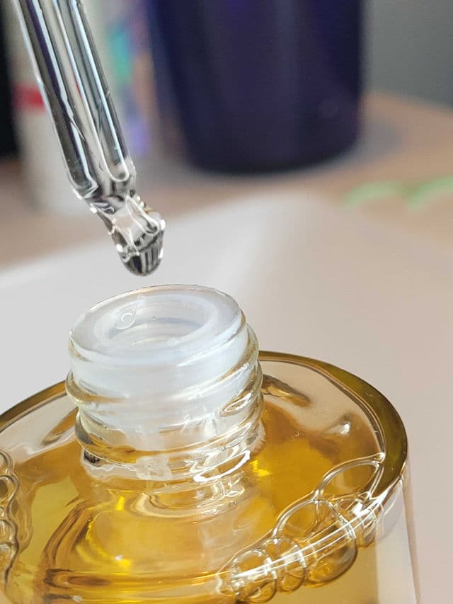 SKIN1004 Madagascar Centella Ampoule review photo by NessaCares