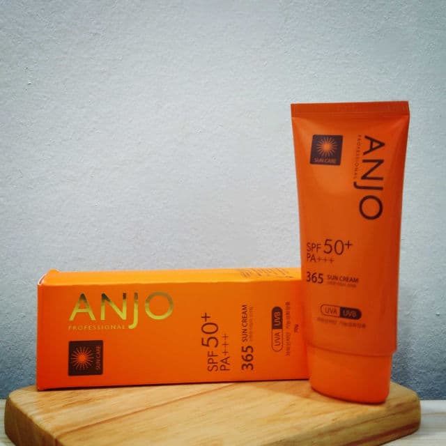 Professional 365 Sun Cream SPF50+ PA+++ product review