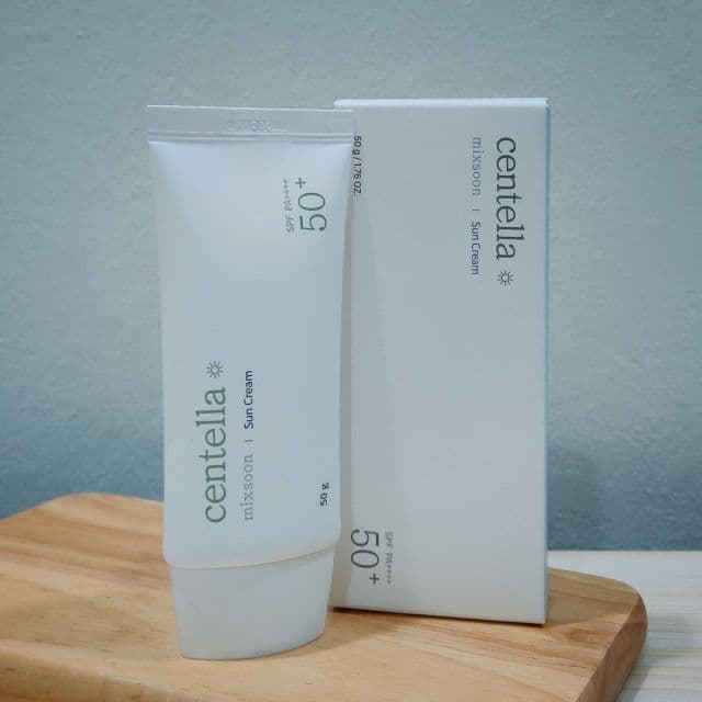 MIXSOON Centella Asiatica Sun Cream SPF 50+ PA++++  review photo by danielwonderland
