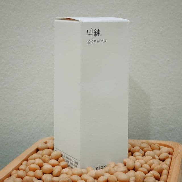 MIXSOON Bean Essence review photo by danielwonderland