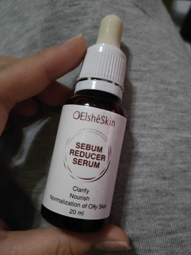 ElsheSkin Sebum Reducer Serum review photo by AARIANDAYU