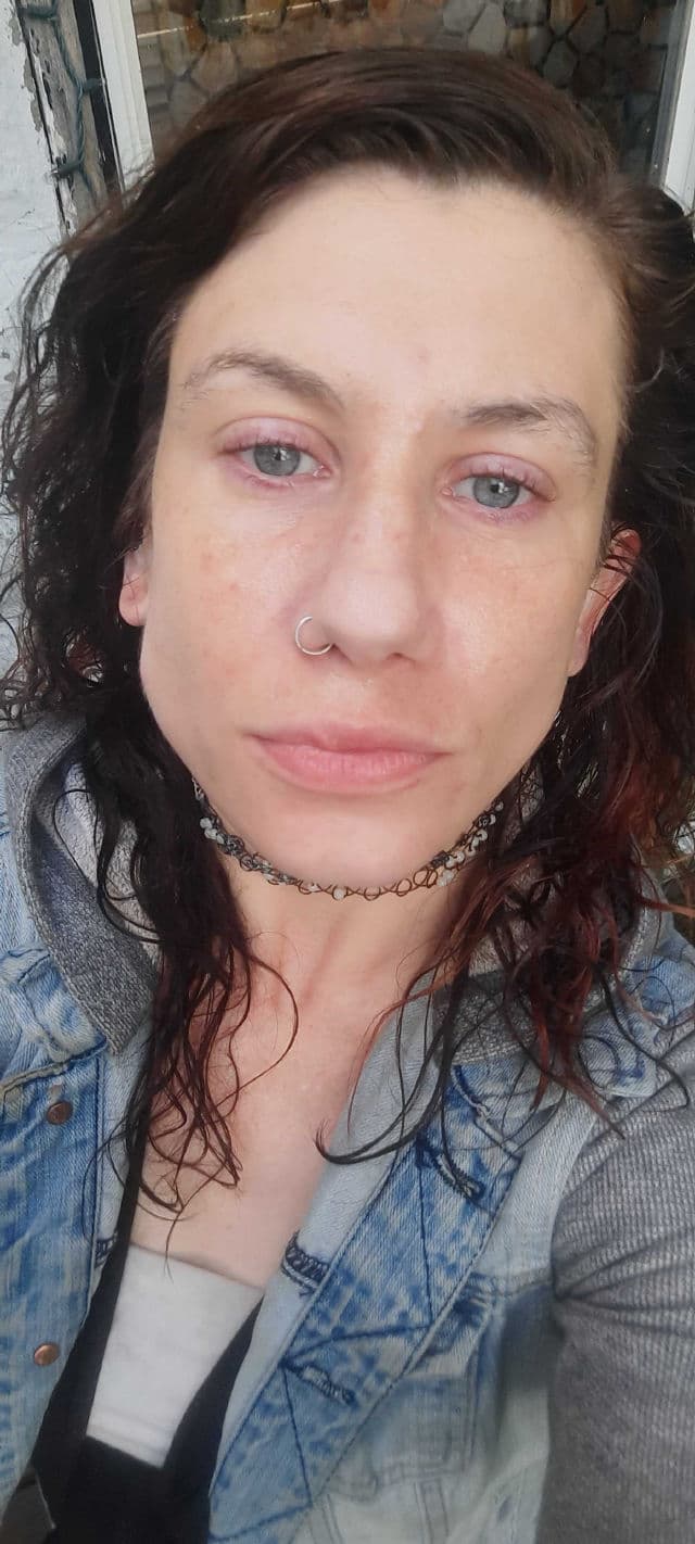 Kate Somerville Kx Active Concentrates Vitamin B3 + Vitamin C Serum review photo by HazelNutt90