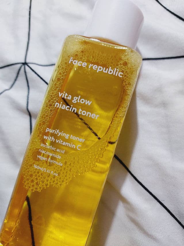 Face Republic Vita Glow Niacin Toner review photo by Soojin