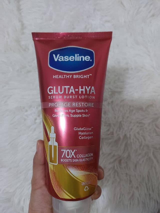 Vaseline Healthy Bright Gluta-Hya Serum Burst Lotion Pro-Age Restore review photo by Soojin