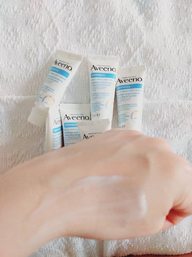 Aveeno Dermexa Daily Emollient Cream review photo by Soojin