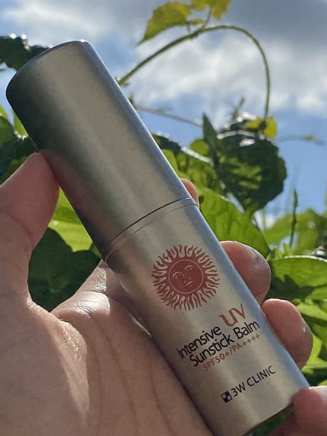 3wClinic Intensive UV Sunstick Balm SPF50+ PA+++ review photo by MieraSyaf
