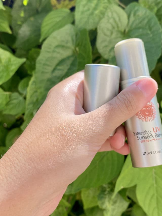 3wClinic Intensive UV Sunstick Balm SPF50+ PA+++ review photo by MieraSyaf