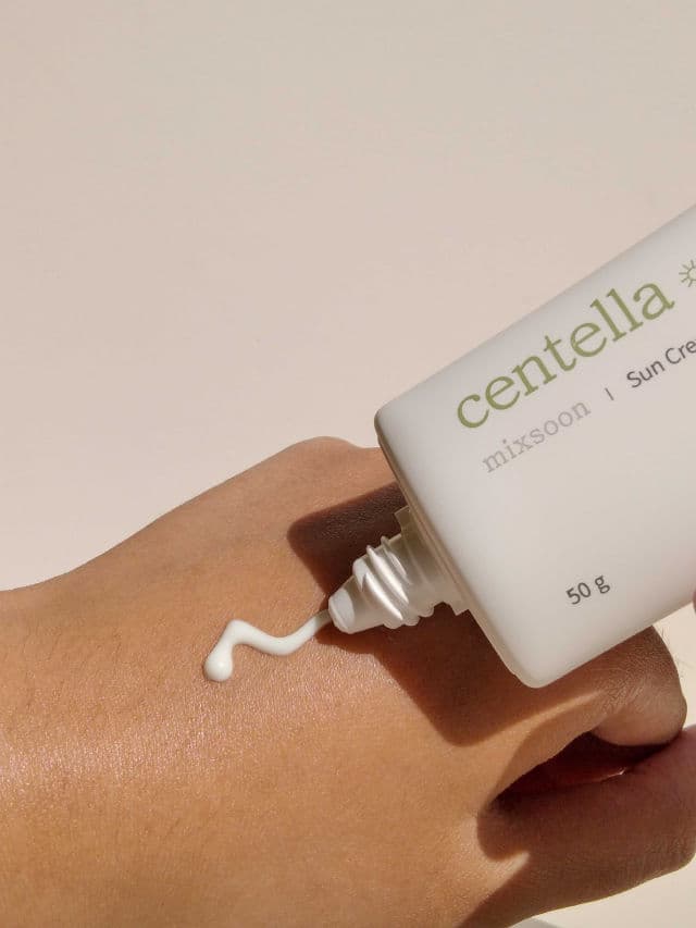 MIXSOON Centella Asiatica Sun Cream SPF 50+ PA++++  review photo by kaori
