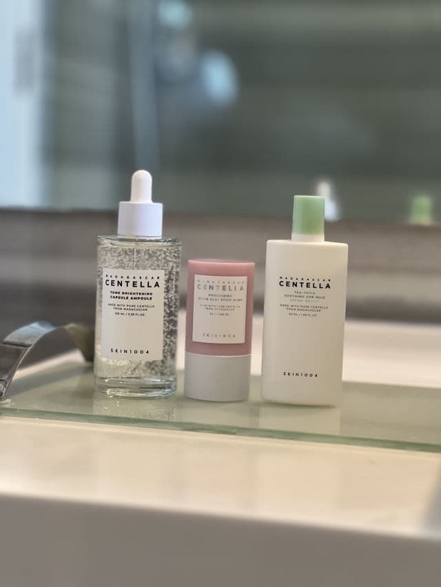 SKIN1004 Madagascar Centella Tone Brightening Capsule Ampoule review photo by Kissie