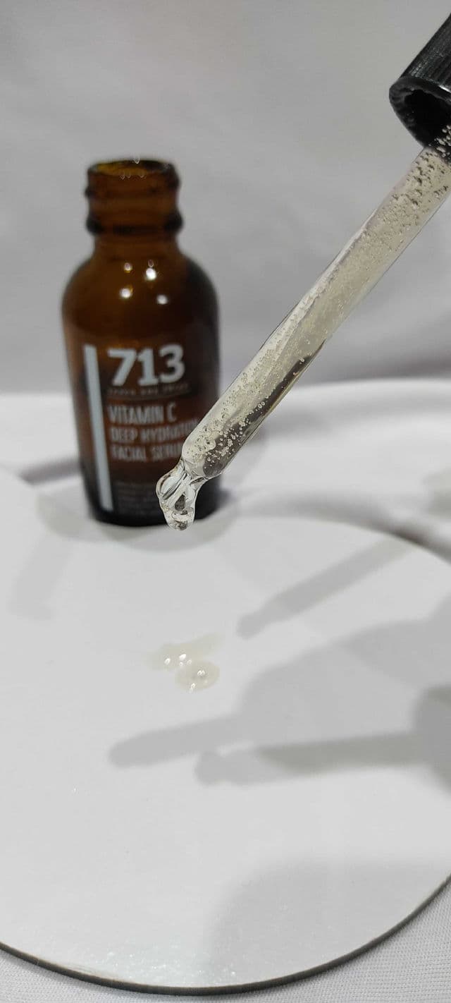 713 - seven one three Vitamin C Deep Hydration Facial Serum review photo by BaeBae23