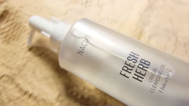 Nacific Fresh Herb Origin Cleansing Oil review photo by farahaszar