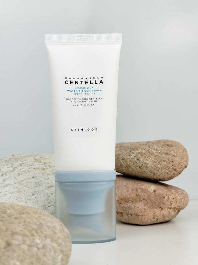 SKIN1004 Madagascar Centella Hyalu-Cica Water-Fit Sun Serum SPF50+ PA++++ review photo by beautyfriya