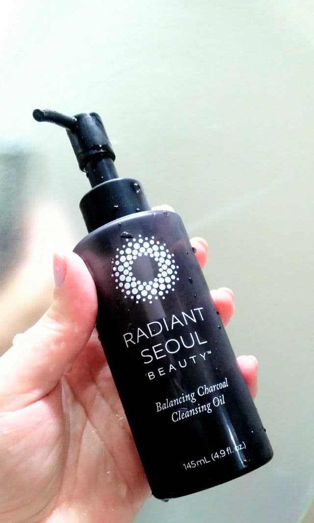 Radiant Seoul Balancing Charcoal Cleansing Oil review photo by Snowbeauty