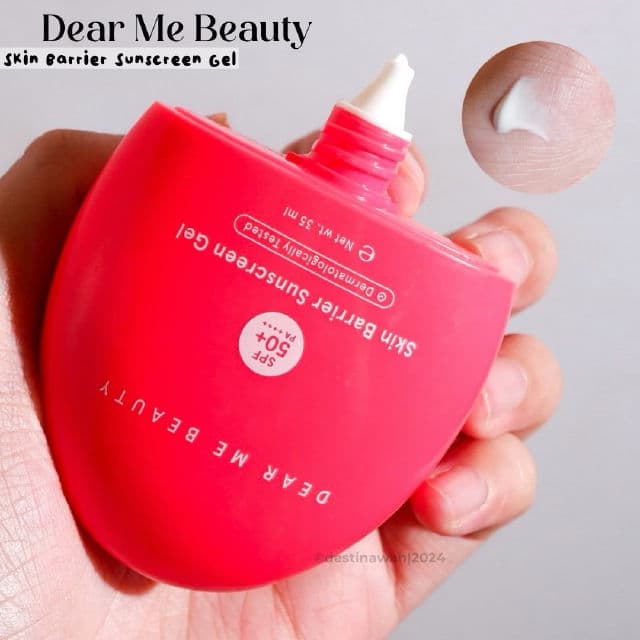 Dear Me Beauty Skin Barrier Sunscreen Gel SPF 50 PA++++ review photo by Destinawah