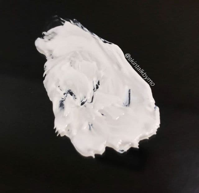 Avene Cicalfate+ Repairing Protective Cream review photo by Skintalkbymo