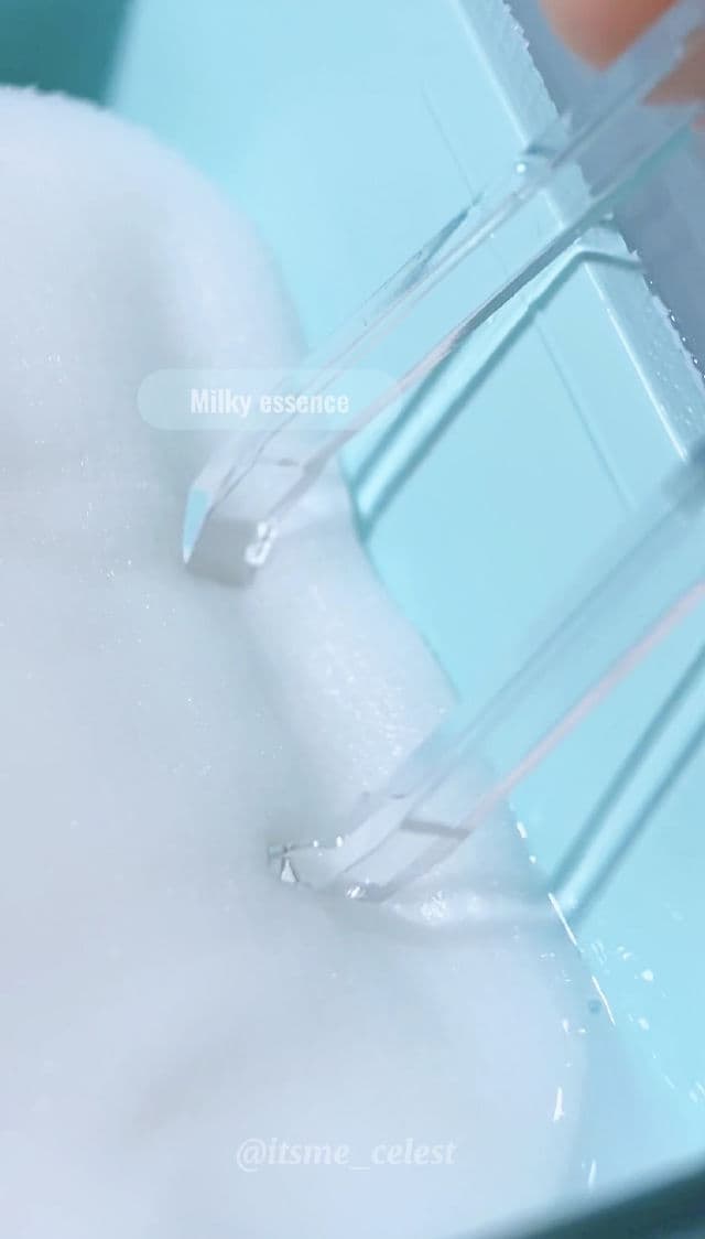 MEDIHEAL Madecassoside Blemish Pad review photo by itsmecelest