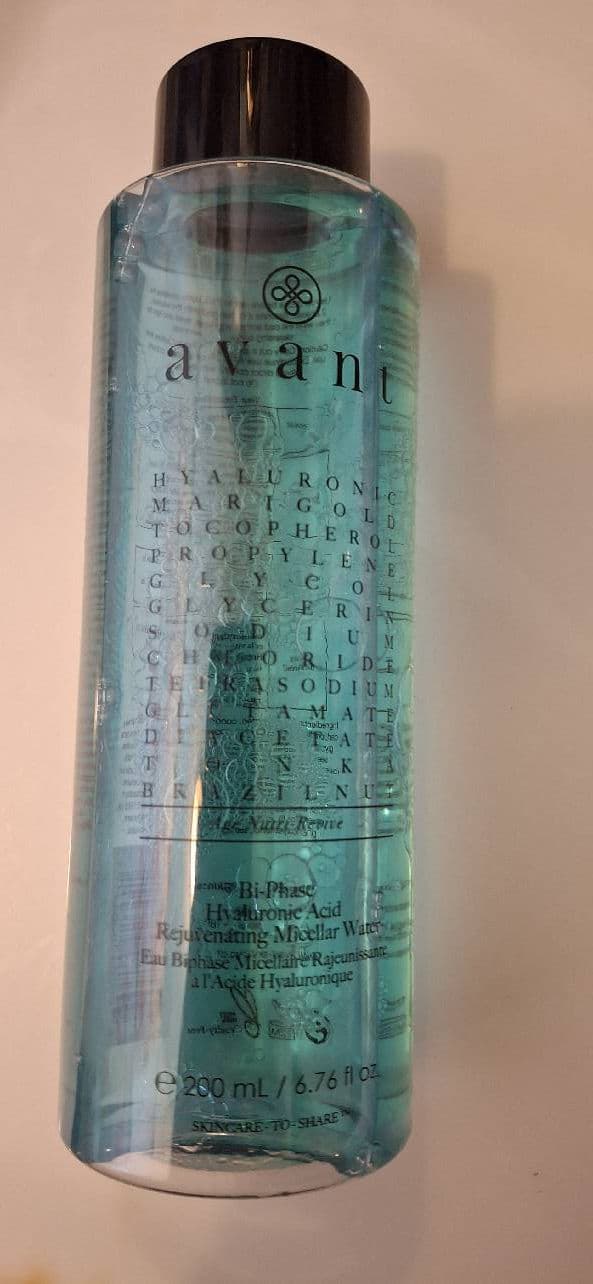 Bi-Phase Hyaluronic Acid Rejuvenating Micellar Water product review