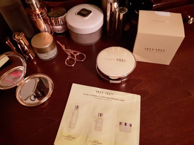 Aura Honey Glow Cushion Foundation SPF 50+ product review