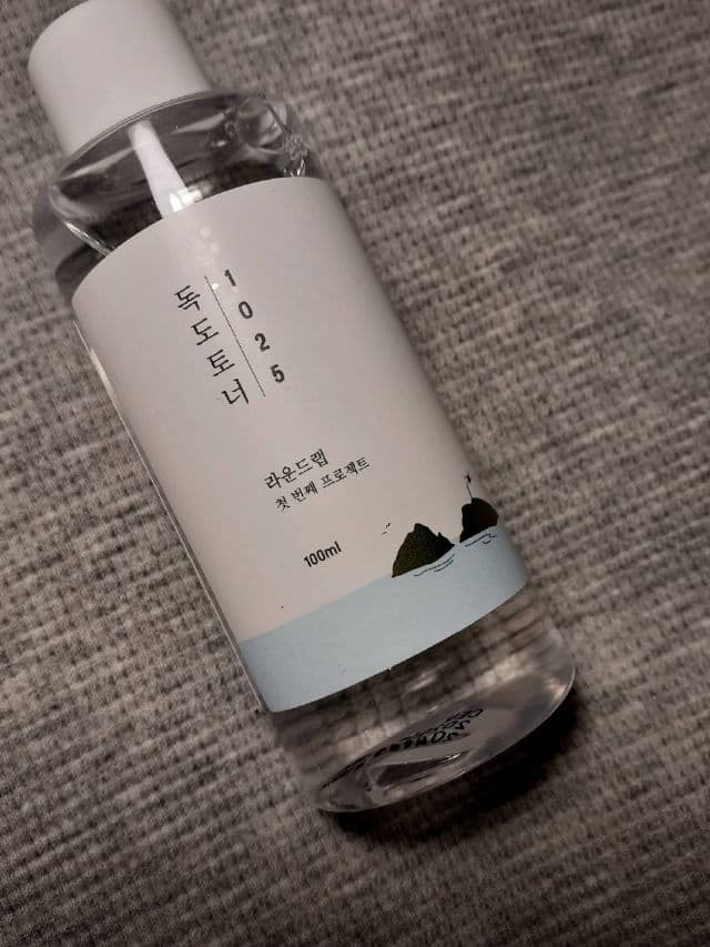 Round Lab 1025 Dokdo Cleansing Water review photo by Codermary 