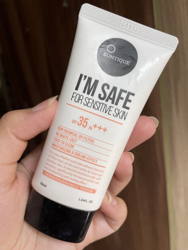 Suntique I'm Safe for Sensitive Skin SPF35 PA+++ review photo by Deepsikha