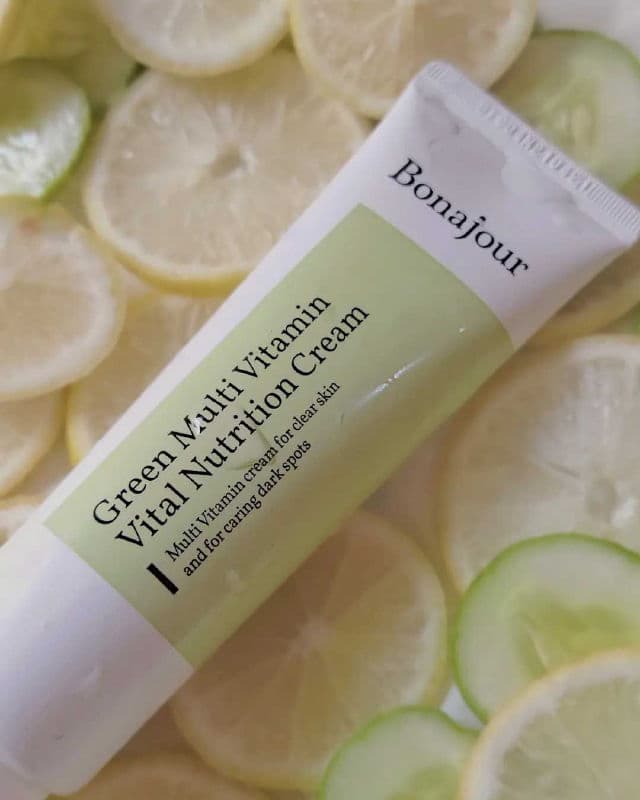 Bonajour Natural Green Multi Vitamin Moisturizing Cream review photo by Fairuzamirahrazak